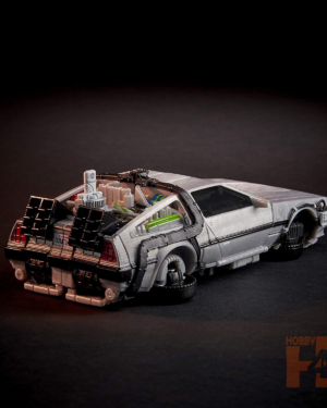 Transformers X Back To The Futur Gigawatt Crossover Figura de acción