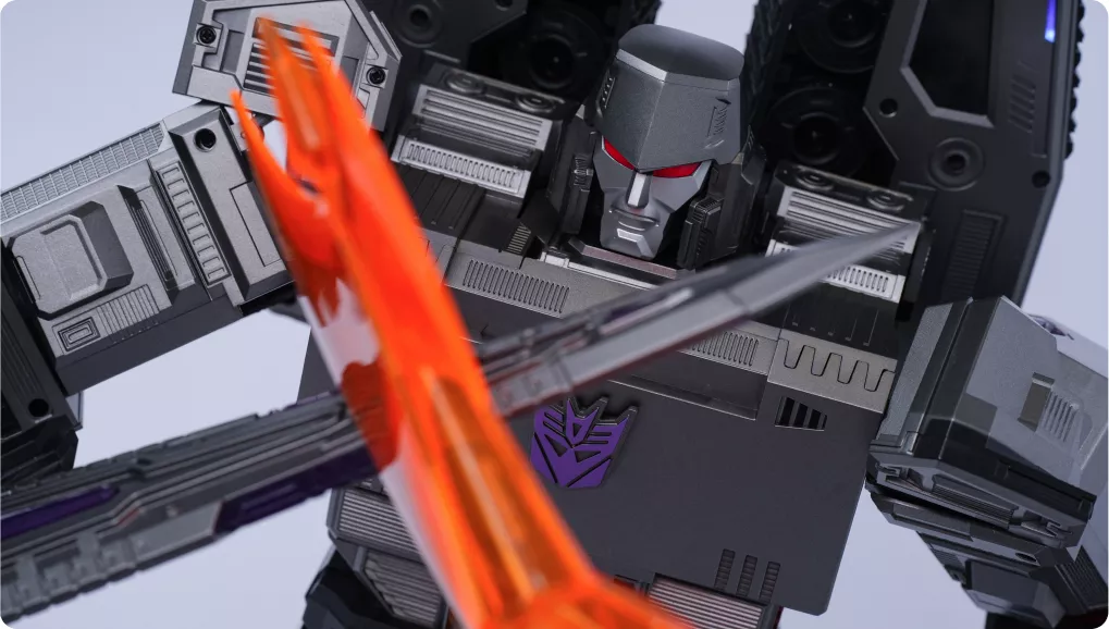 Transformers X Robosen - Megatron - G1 Flaggschiff-Serie