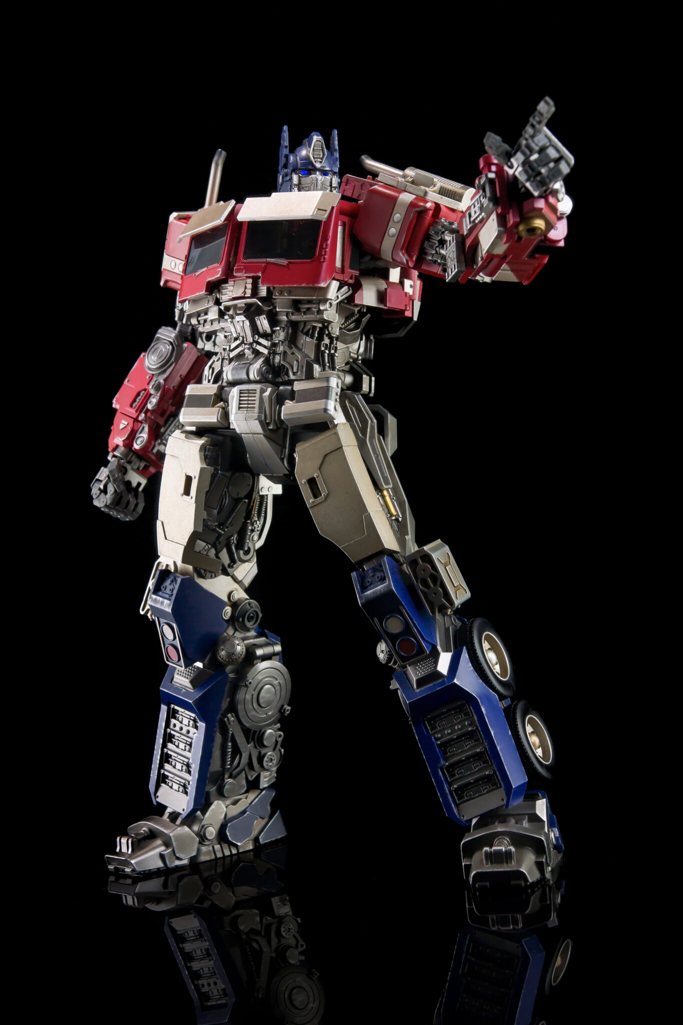 Lucky Cat MVP-01 Atlas "Optimus Prime" Rise of the Beasts